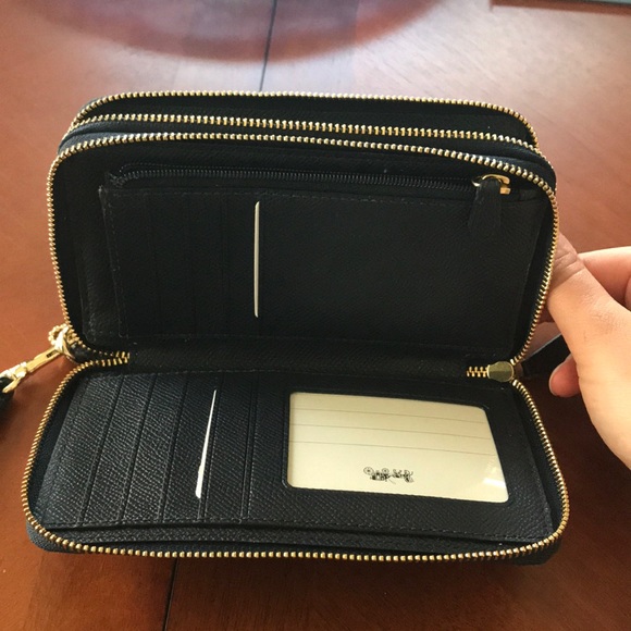 Coach Wristlet - Picture 2 of 4